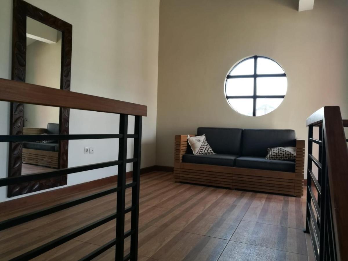 Jogja City Residence Джокьякарта Экстерьер фото